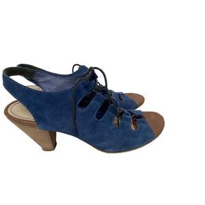 Le Saunda Blue Suede Lace Up Sandals Heels